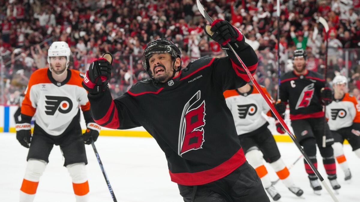 Flyers vs. Hurricanes prediction, odds, time: 2026 NHL playoff second round Game 4 picks for Saturda