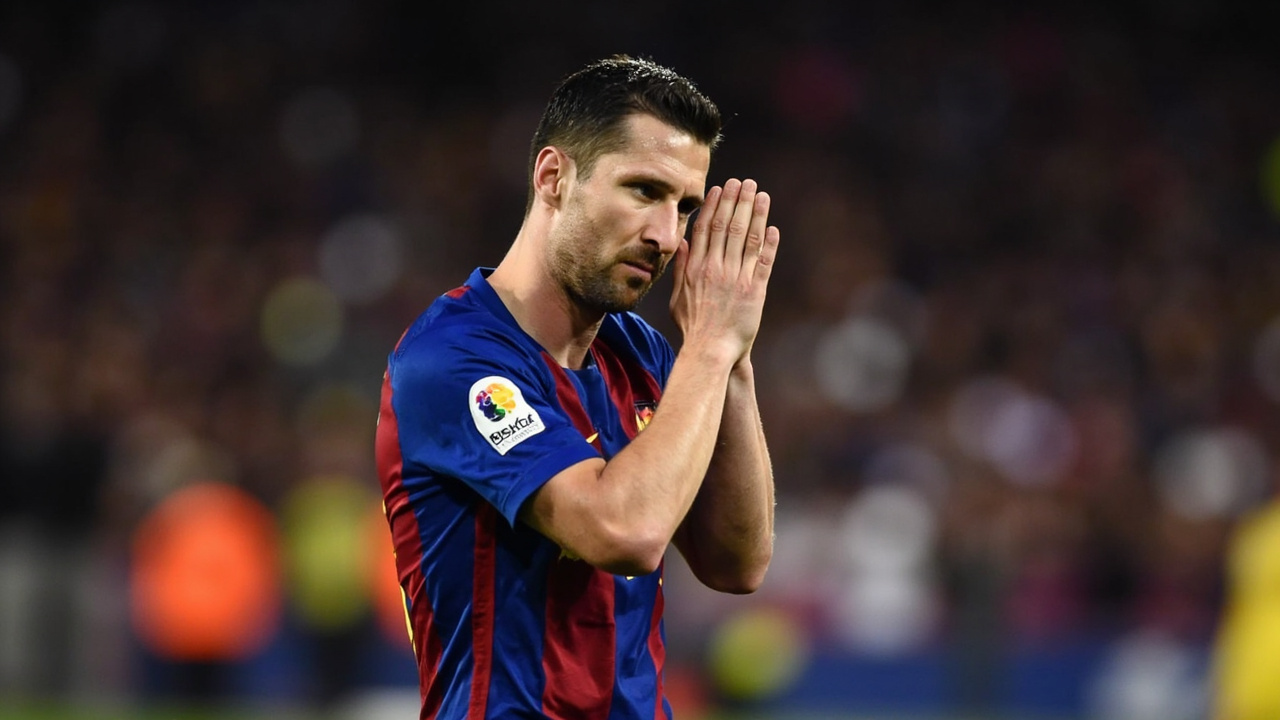Lewandowski Bids Farewell as Barcelona Clinches Perfect Home Season in Final Win