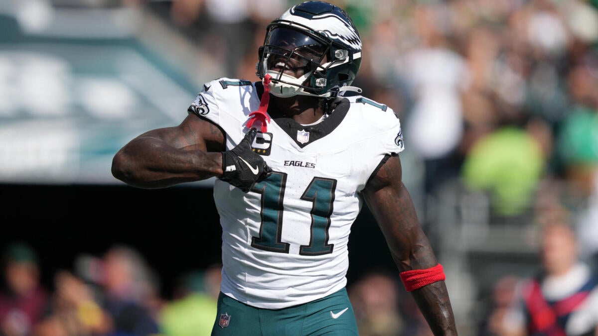 Patriots Acquire AJ Brown from Eagles for 2028 First-Round Pick