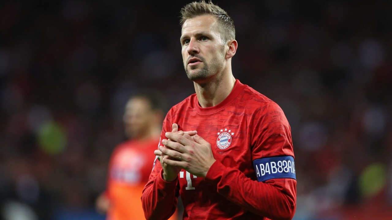 Neuer Signs One-Year Extension With Bayern Munich at 40