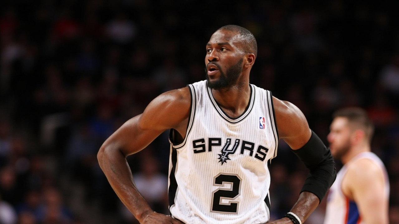Wembanyama's 32-point masterpiece powers Spurs past Knicks in Game 3 Finals
